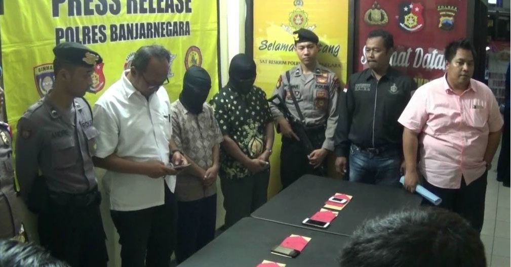 Sebarkan Hoax di Media Sosial, 2 Oknum Guru di Banjarnegara Ditangkap 