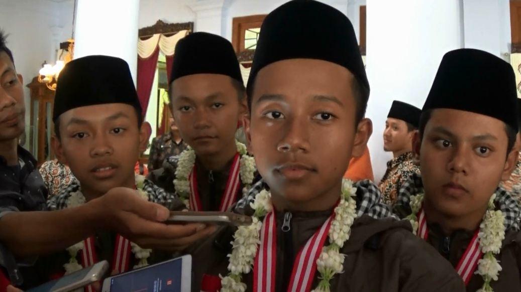 Empat Santri Harumkan Nama Indonesia pada Kontes Robotic Games di Jepang
