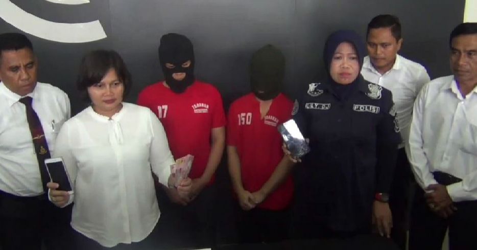 Polisi Bongkar Prostitusi Threesome Khusus Layani Gay di Surabaya
