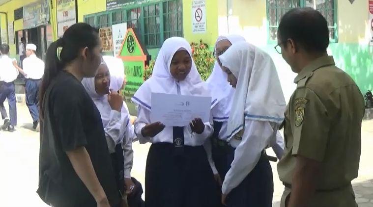 Sebulan Izin, Echa Si Putri Tidur Akhirnya Masuk Sekolah