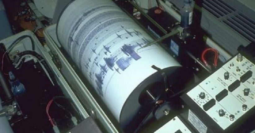 Panik, Warga Bekasi Sempat Takut Masuk Rumah