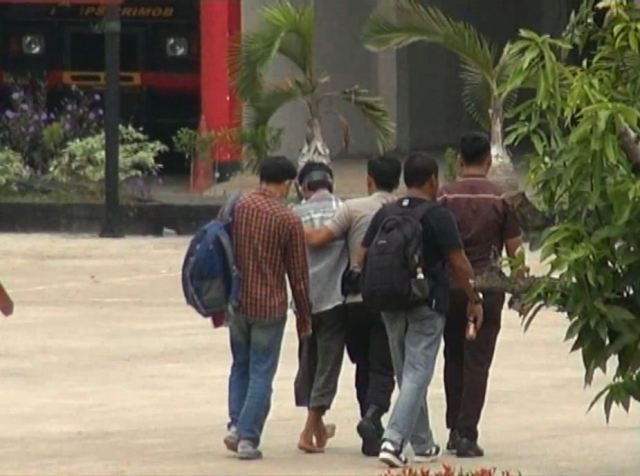 Densus 88 Tangkap 12 Terduga Teroris di Palembang
