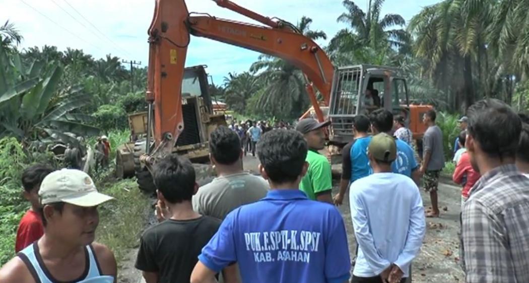 5 Kendaraan Tabrakan Beruntun di Jalinsum Air Batu Asahan, 1 Tewas