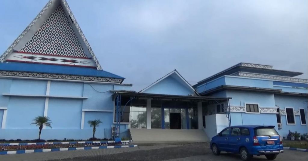 Ditetapkan Jadi Tersangka, JR Saragih Tidak Terlihat Sejak Semalam