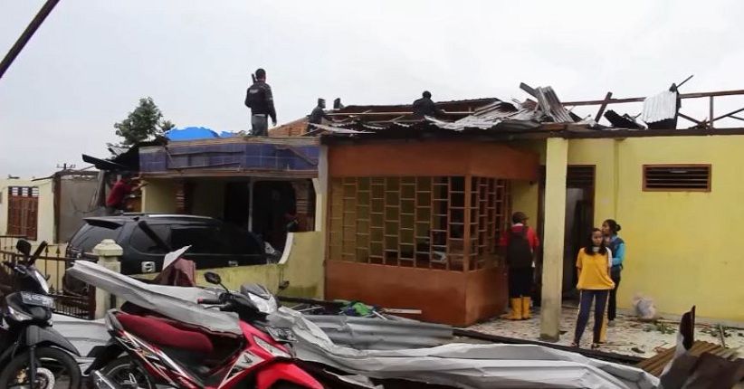 Ratusan Rumah di Dairi Rusak Diterjang Puting Beliung, 1 Warga Tewas