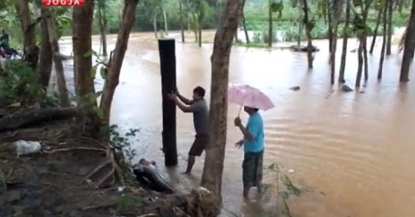 Warga 2 Dusun di Gunungkidul Kembali Terisolasi akibat Banjir