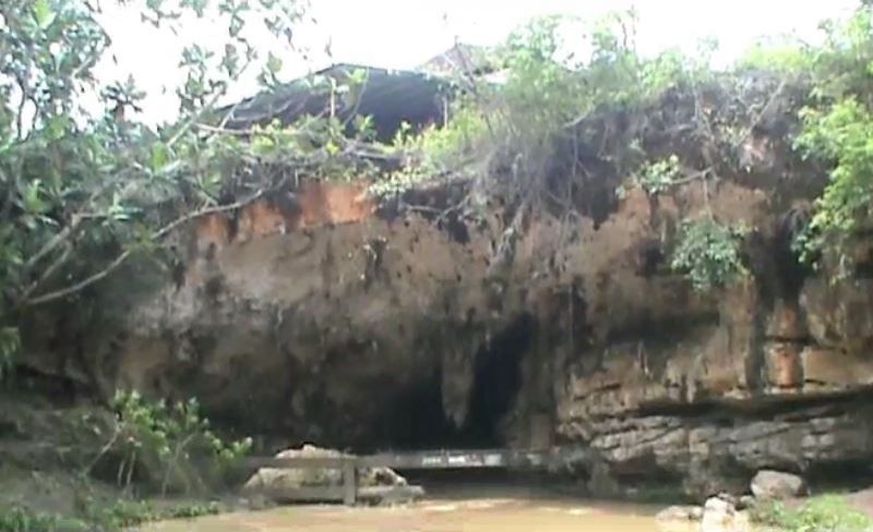 Diterjang Banjir Setinggi Dua Meter, Objek Wisata Gunungkidul Ditutup