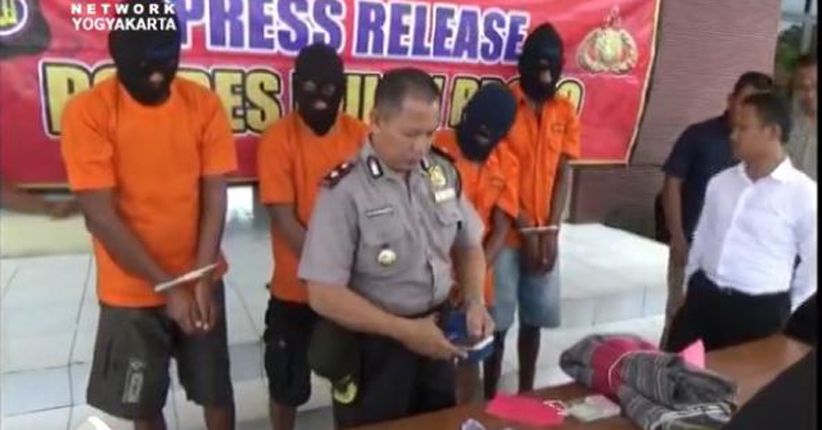 Asyik Berjudi, Penambang Pasir dan Sopir Digerebek Polisi
