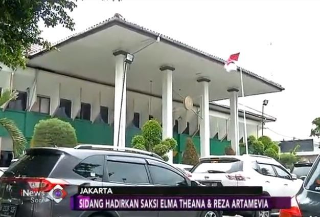 PN Jaksel Gelar Sidang Gatot Brajamusti Terkait Senjata Ilegal