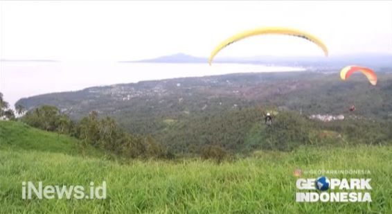 Manado Sky Line, Spot Terbaik bagi Pencinta Paralayang