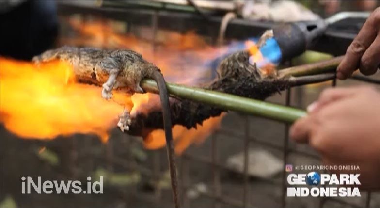 Mencicipi Kuliner Khas Minahasa di Pasar Ekstrem