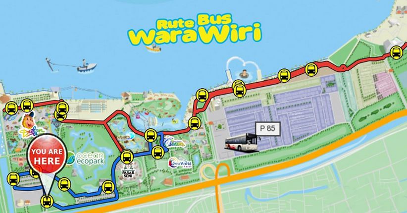 Rayakan Tahun Baru di Ancol, Warga Rela Antre Naik Bus  