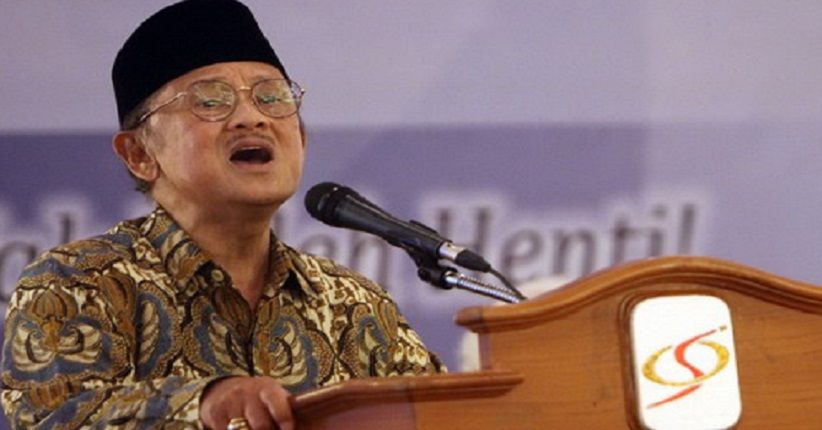 Mengenal Klep Jantung Bocor yang Diderita BJ Habibie