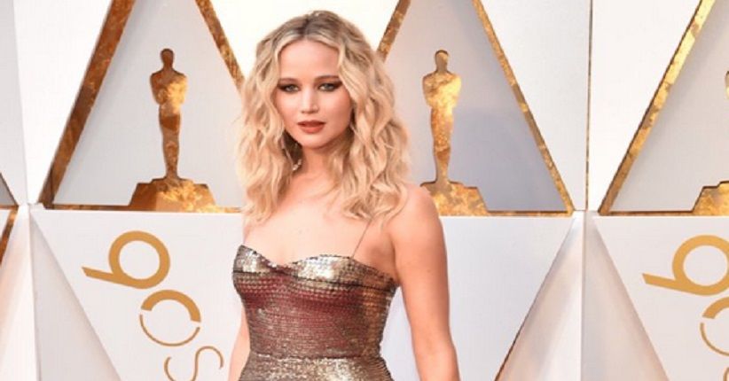 Jennifer Lawrence Bakal Umumkan Kategori Aktris Terbaik Oscar 2018