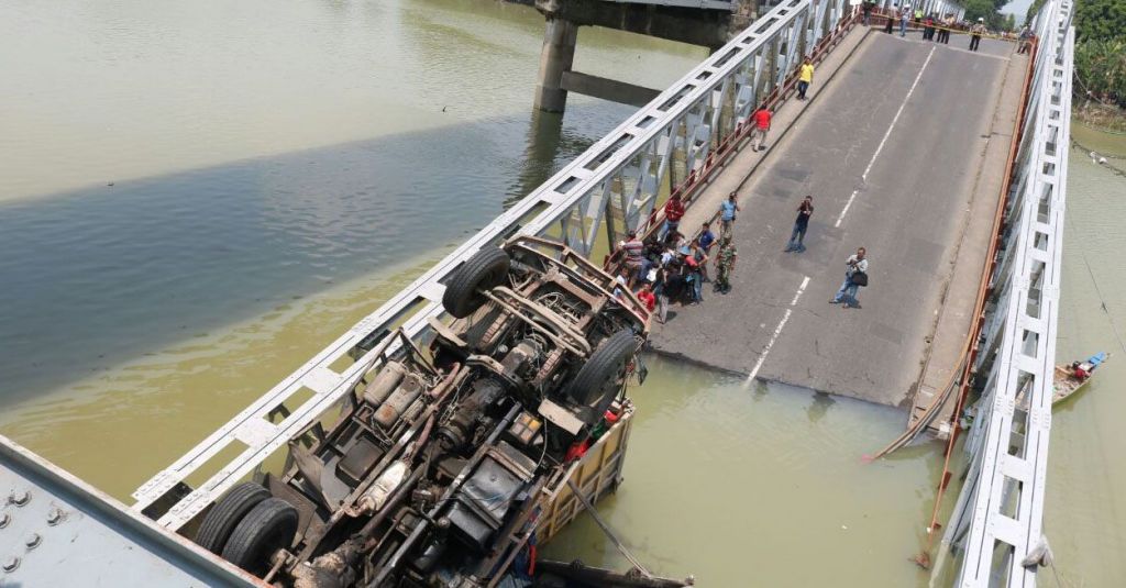 Pemprov Jatim Berharap Jembatan Bisa Dilalui Sebelum Lebaran