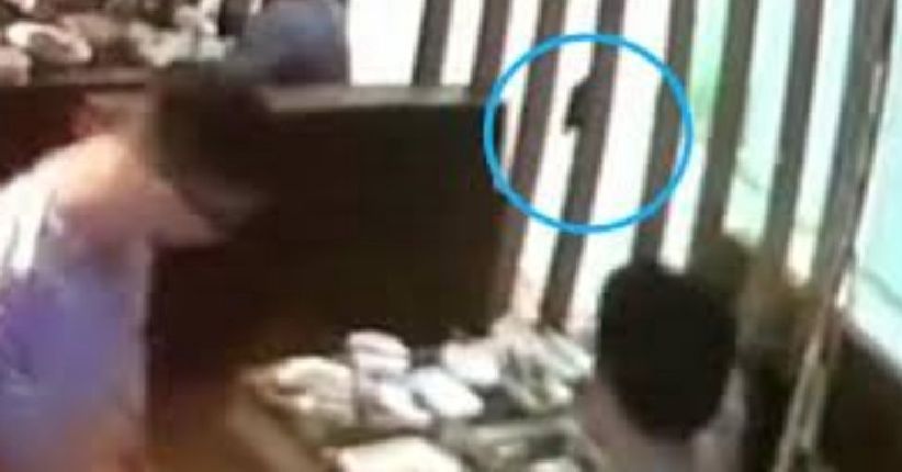 Tikus Loncat ke Mangkuk Sup Pengunjung, Restoran China Ogah Ganti Rugi