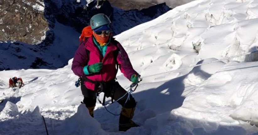 15 Perempuan Tangguh Akan Ciptakan Rekor Mendaki Gunung Everest