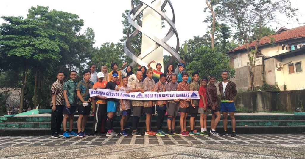 Hari Kartini, Ciputat Runners Gelar Lari Pakai Kebaya dan Batik