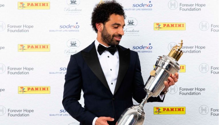 Kalahkan De Bruyne, Salah Jadi Pemain Terbaik Premier League 2017/2018