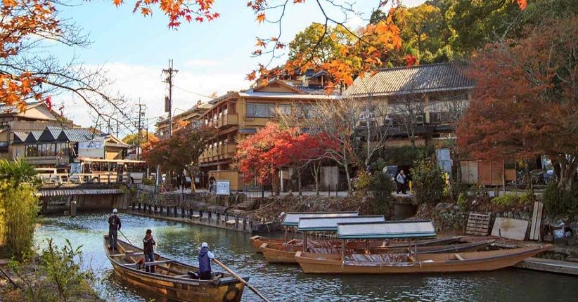 Eksplor Jepang, Kunjungi Toko Alat Tulis Tertua dan Mural Asakura