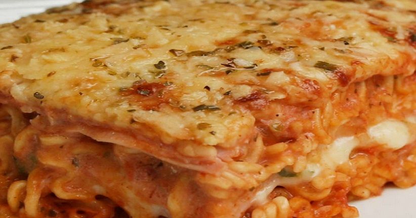 Punya Persediaan Mi, Bikin Lasagna Instan Keju