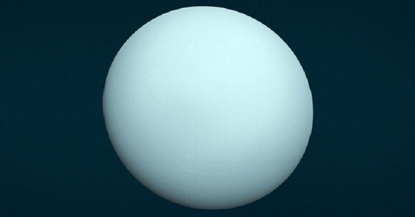 Uranus Diselimuti Gas Berbau Telur Busuk