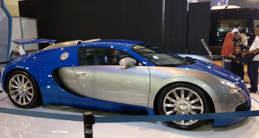 Mobil Termahal di IIMS 2018, Bugatti Veyron Dibanderol Rp65 Miliar