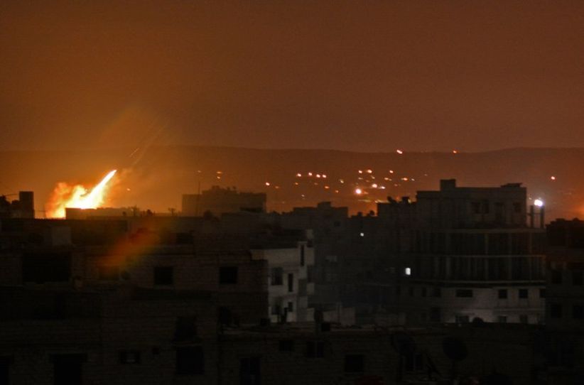 Iran Tepis Ada Pasukannya Tewas dalam Serangan Rudal di Suriah