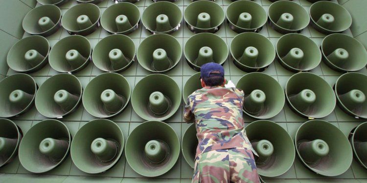 Korsel Mulai Turunkan Speaker Propaganda di Perbatasan 2 Korea