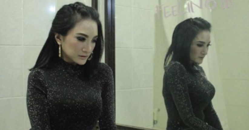 Kiki Amalia Berduka, Ayahanda Meninggal karena Kanker Stadium 4