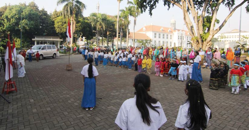 Siswa Kolong Tol Mohon ke Jokowi agar Bisa UN Tanpa Kartu Keluarga