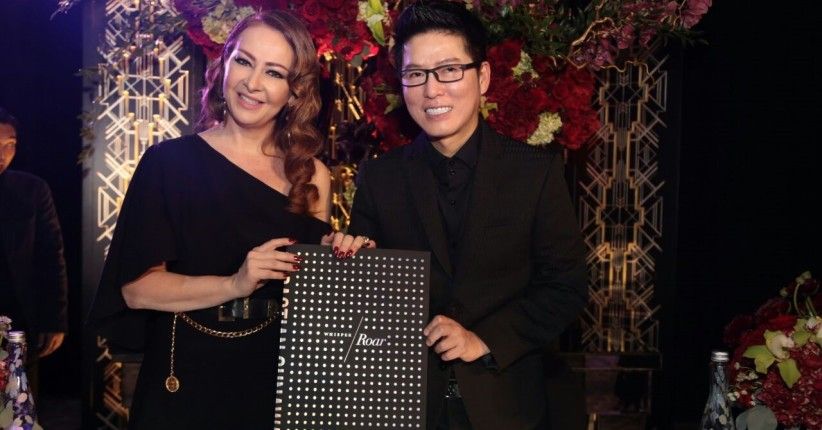 25 Tahun Berkarya, Sebastian Gunawan-Cristina Rilis Buku Inspiratif