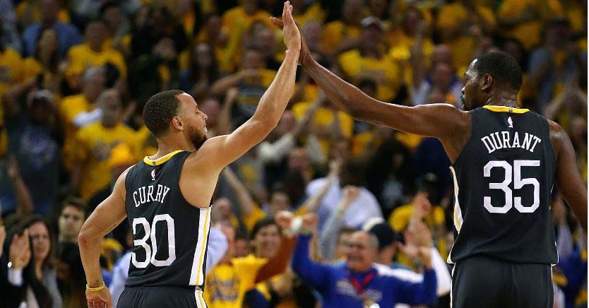 Curi Game Keempat di Markas Pelicans, Warriors Unggul 3-1