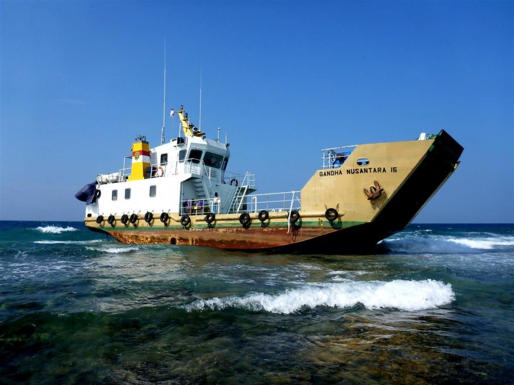 Terumbu Karang Pulau Pari Dihantam Kapal, Sandi: Harus Ada Sanksi