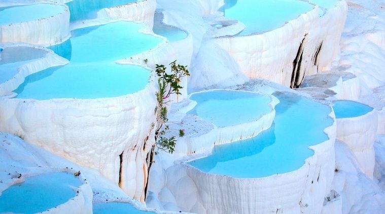 Kolam Air Panas Terindah di Dunia, Pamukkale seperti Istana Kapas