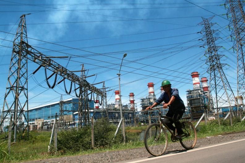 Rupiah Ambruk, PLN Akui Keuangan Terganggu