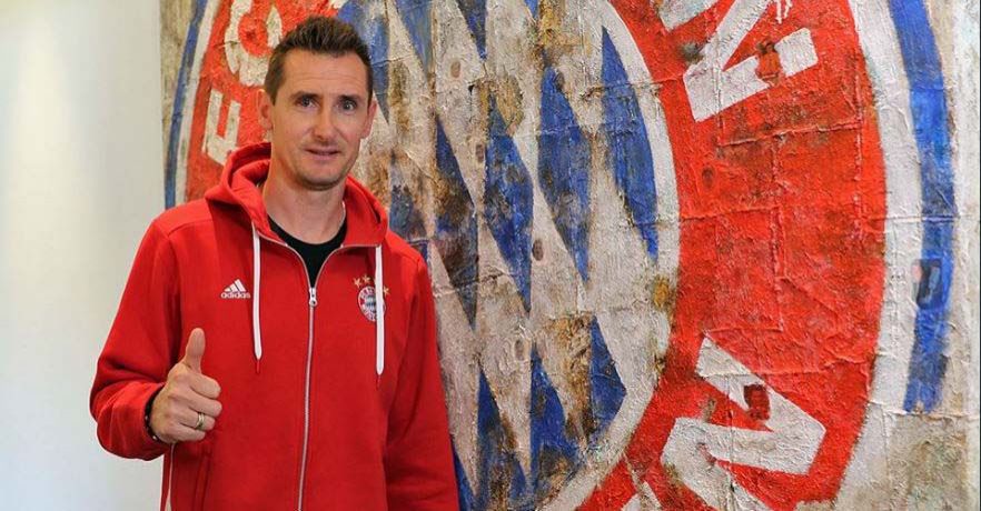 Miroslav Klose Resmi Latih Bayern Muenchen U-17