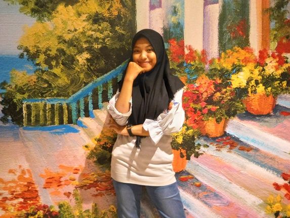 Sharla Ingin Ketemu dan Berduet dengan Maher Zain