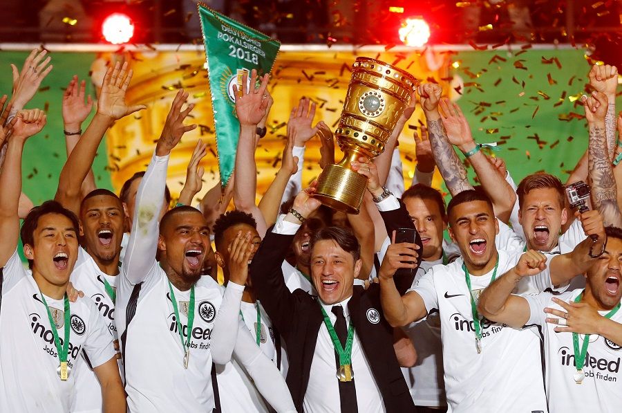 Final DFB Pokal: Bungkam Bayern, Frankfurt Akhiri Puasa Gelar 30 Tahun