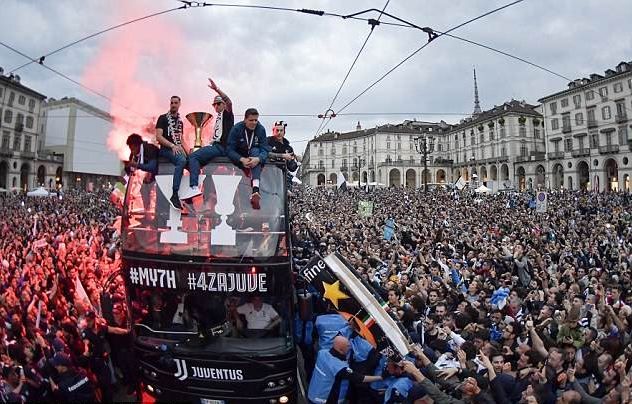 6 Suporter Cedera saat Juventus Gelar Parade Scudetto Keliling Kota