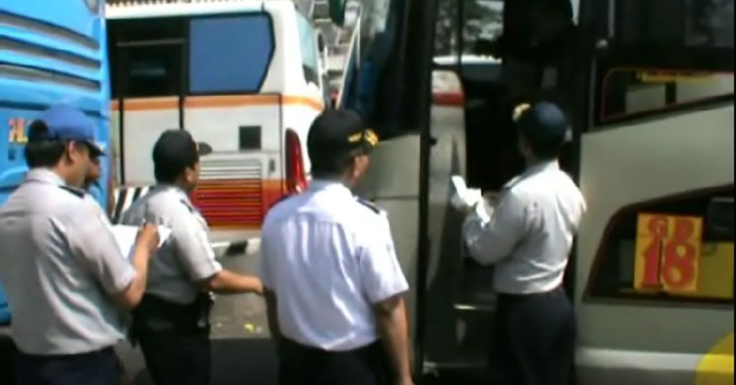 Jelang Arus Mudik, Tim Gabungan Kandangkan Puluhan Bus Tak Layak Jalan