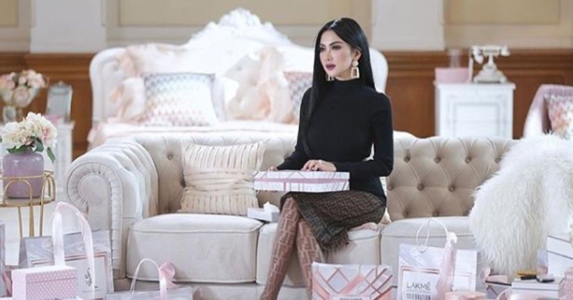 Syahrini Bocorkan Rahasia Perawatan Wajah agar Tampil Flawless