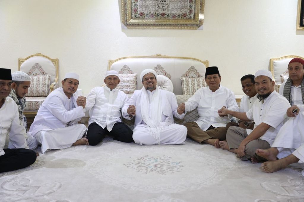 Prabowo dan Amien Rais Bertemu Habieb Rizieq di Arab Saudi
