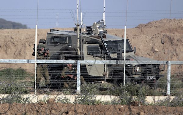 Coba Serang Tentara Israel Pakai Mobil, Pria Palestina Tewas Ditembak