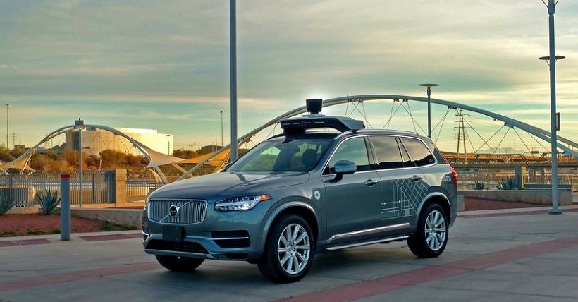 Uber Akan Gunakan Teknologi Mobil Otonom Waymo