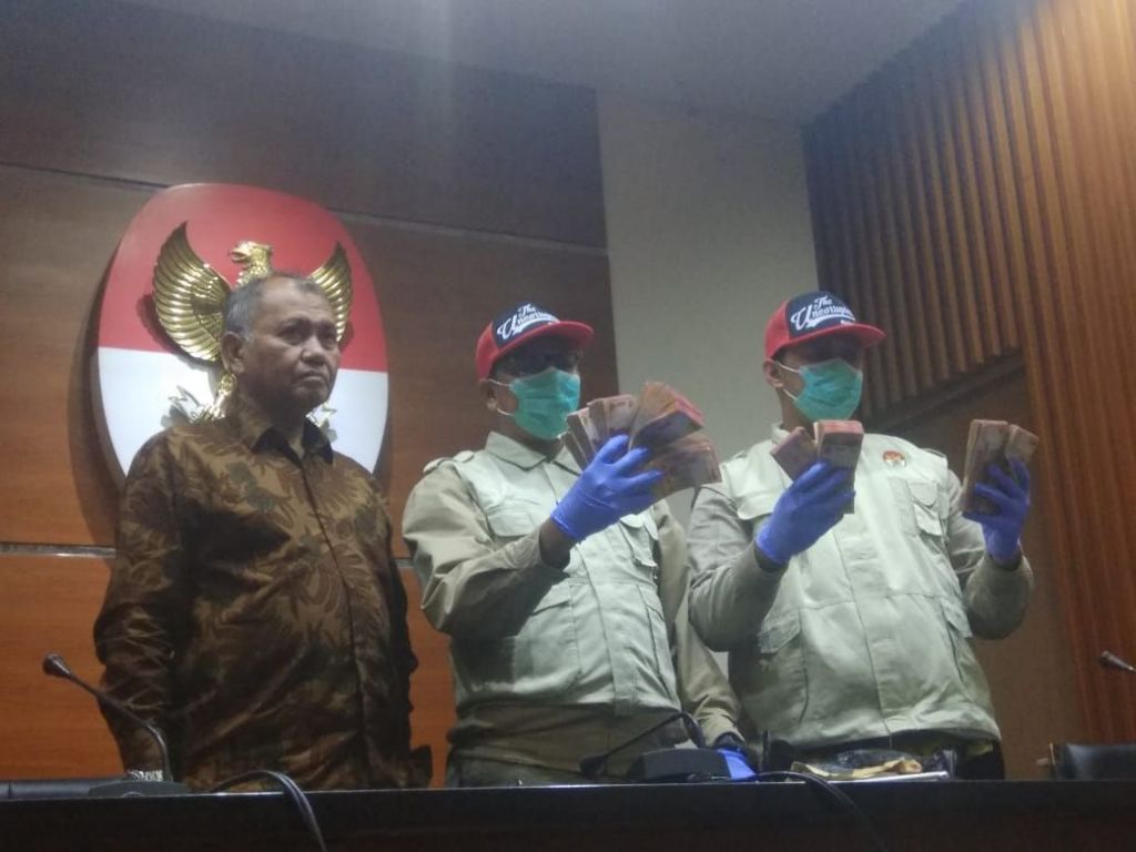 KPK Duga Bupati Purbalingga Masih Terima Suap dari Proyek Lain