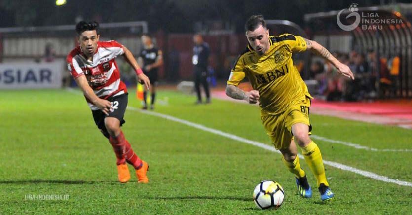 Hasil Liga 1: Gol Dzumafo Menangkan Bhayangkara FC