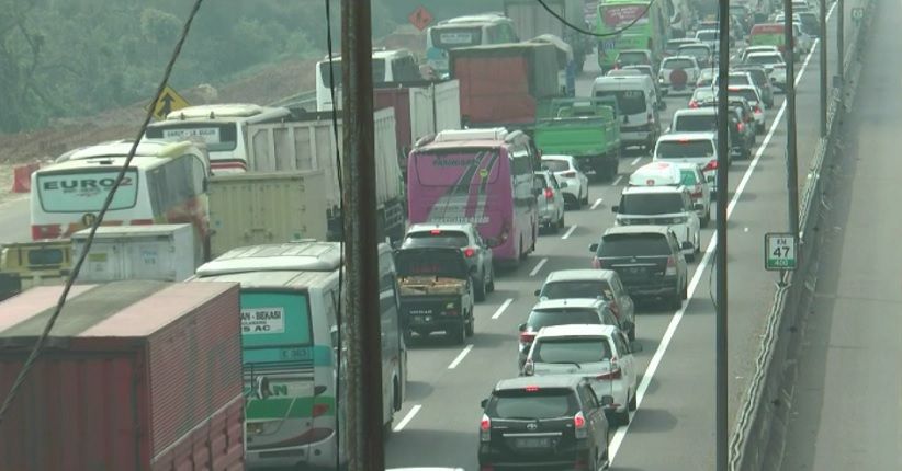 Kemenhub Perkirakan Puncak Arus Mudik Malam Ini