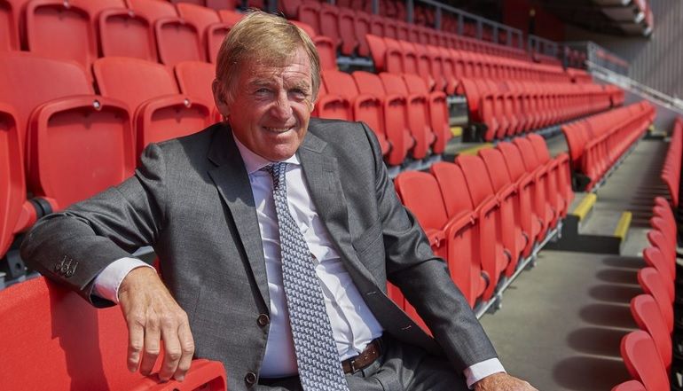 Kenny Dalglish dapat Gelar Ksatria dari Ratu Inggris
