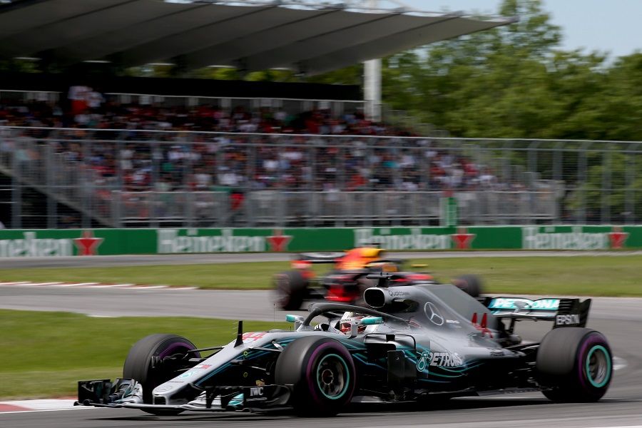 Mesin Mobil Alami Masalah, Hamilton Bersyukur Masih Bisa Finis Kelima